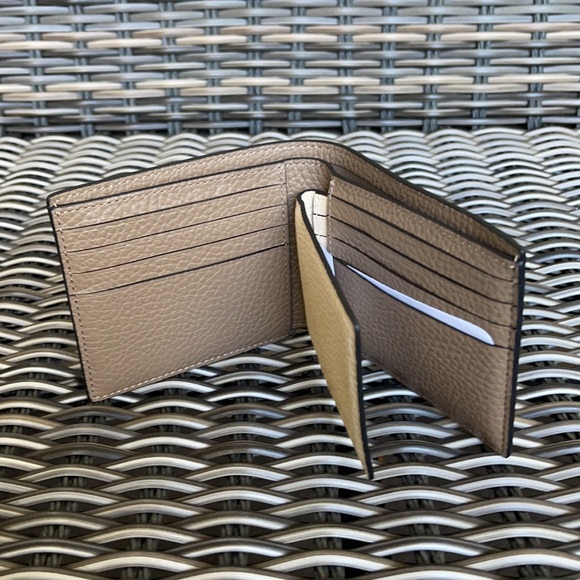 Coach 3-in-1 wallet in Colorblock w/ Horse & Carri - Picture 15 of 16
